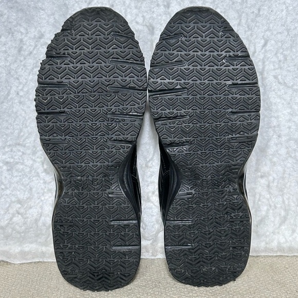 Fila Womens Black Leather/Syn  Memory Flux Slip Resistant Sneakers Shoes SZ 8 - Picture 8 of 11